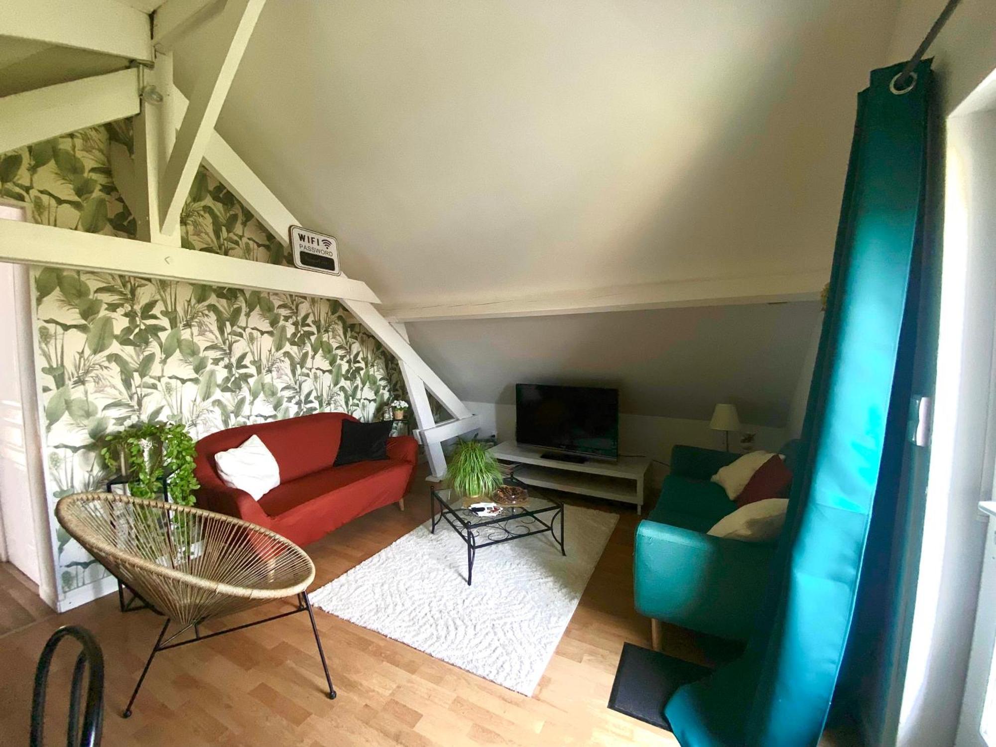 Une Ambiance Cosy Avec Jardin Privatif Nassandres Eksteriør bilde